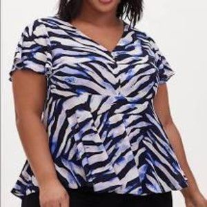 NWT Torrid 0 NAVY ZEBRA GEORGETTE PEPLUM BLOUSE